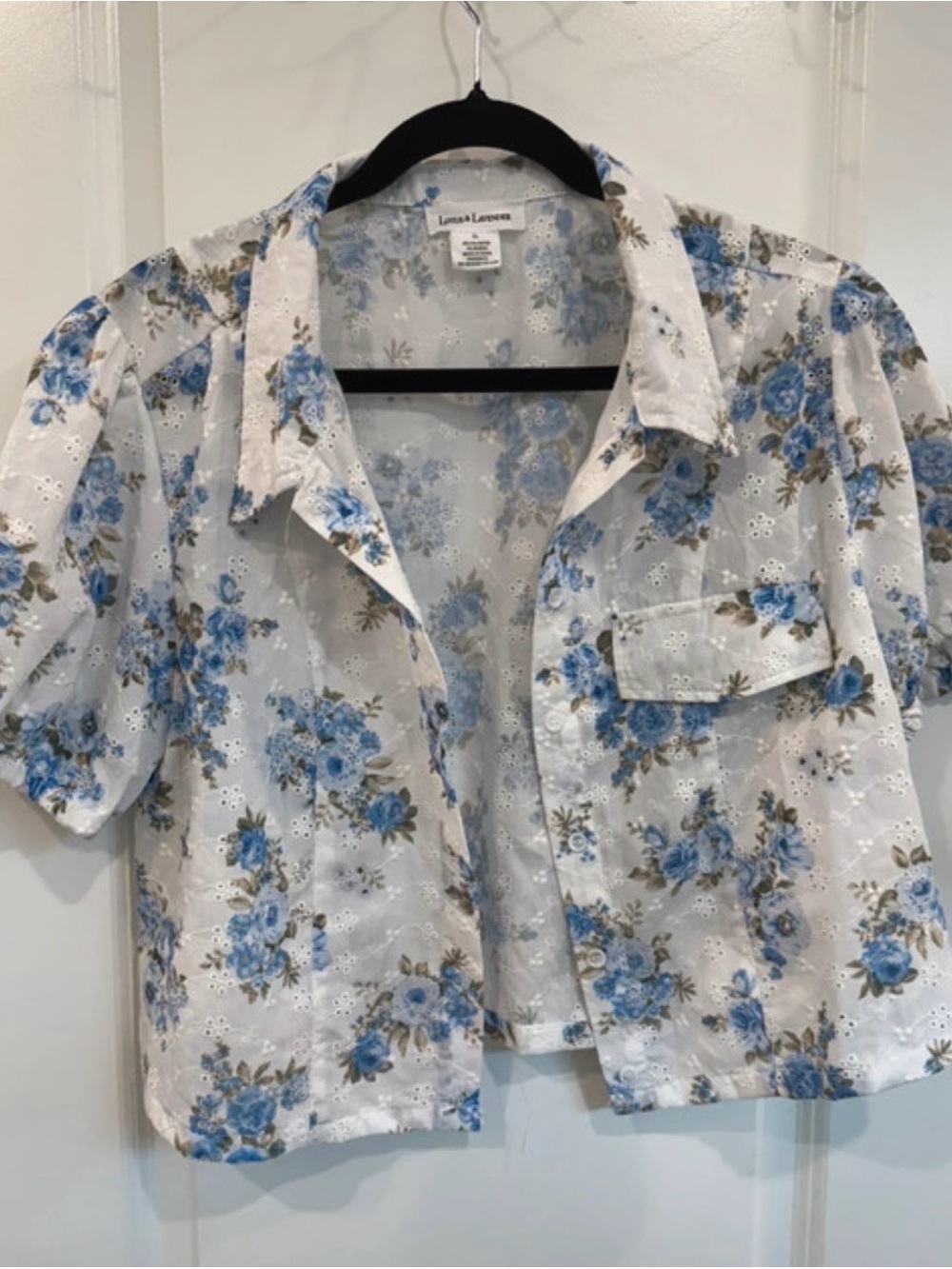 Lotus & Lavender White & Blue Floral Eyelet Button-Up Top